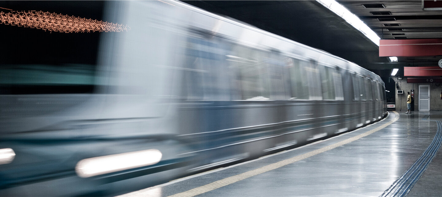 a 400m do metrô.
